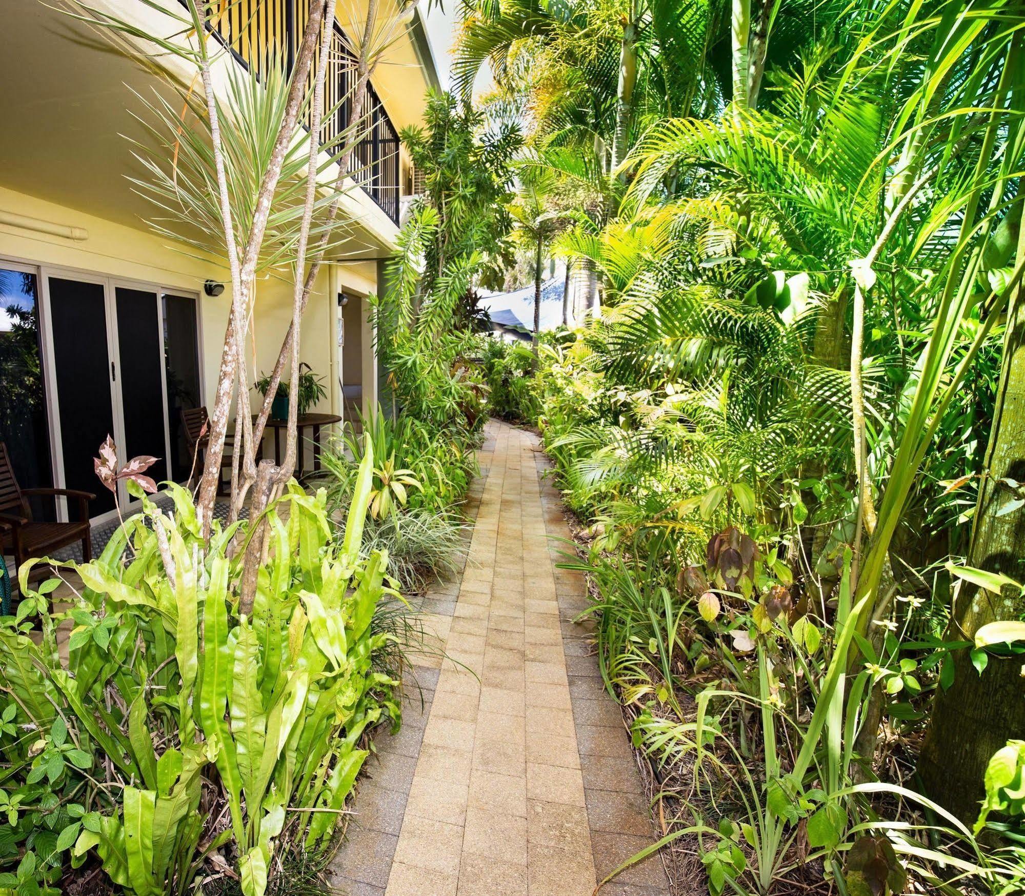 Mission Reef Resort Mission Beach Exteriör bild
